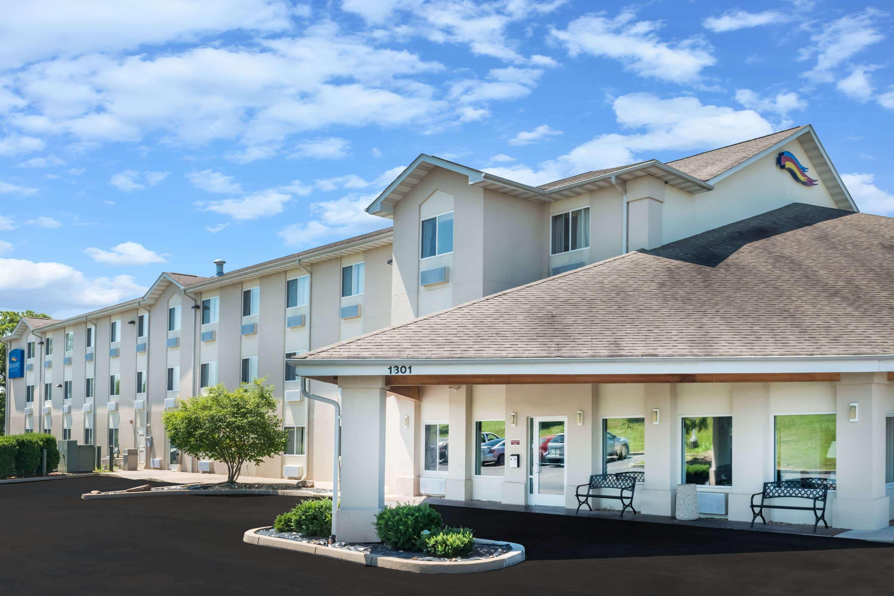 Hotel Baymont By Wyndham Rolla Exterior foto